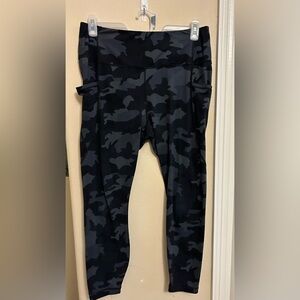 Black and Gray Camouflage Leggings